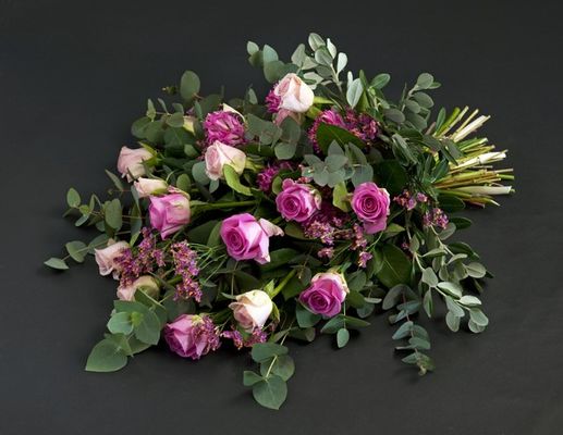 110708_blomster_bårebukett